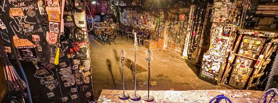 faca-um-tour-virtual-pela-iconica-casa-de-shows-cbgb